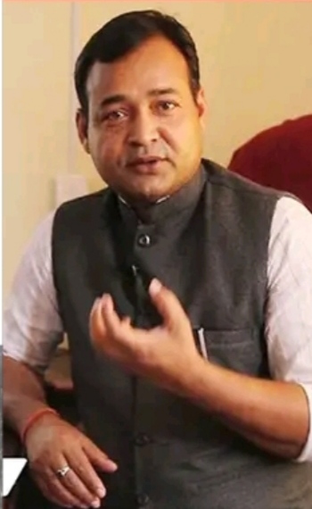 जनमत पार्टीले कृषि मन्त्रीलाई जनकारबाही गर्न पुगेपछि भागाभाग