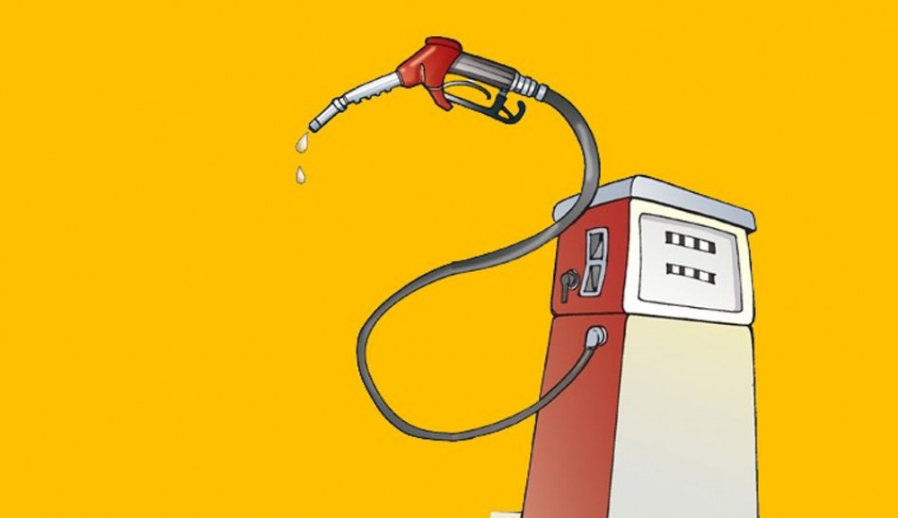 पाकिस्तानमा पेट्रोलको भाउ बढ्यो