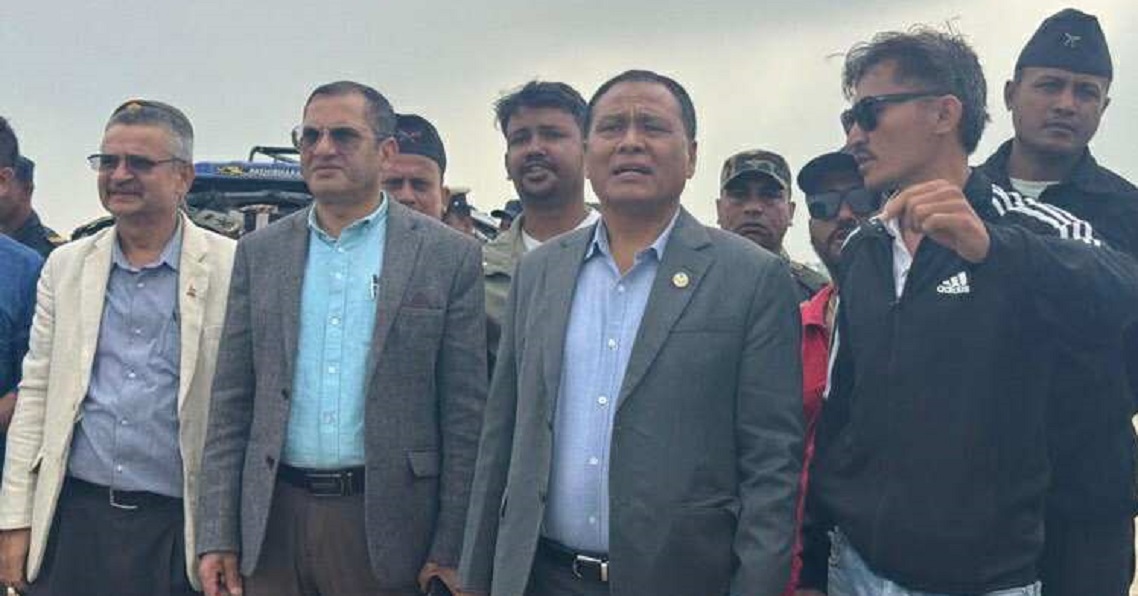 यसकारण तोडियो सडक निर्माणका २५ रुग्ण ठेक्का